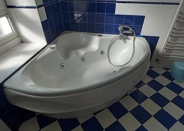 Maison 12 Couchages Avec Piscine Privee *